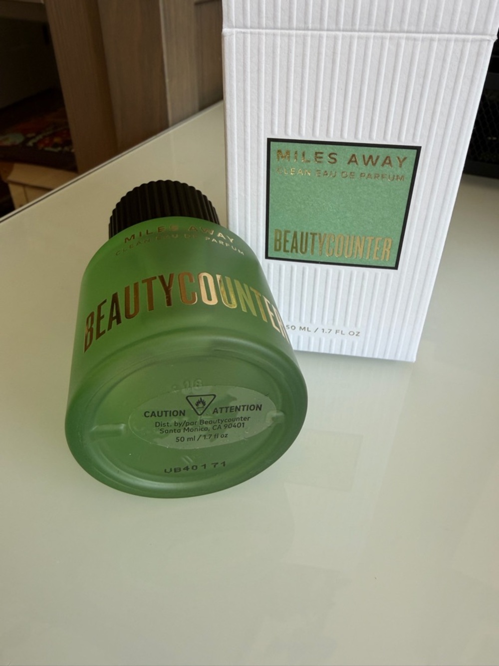 Beautycounter Miles Away 50ml NEW IN BOX Clean Beauty - Picture 5 of 8